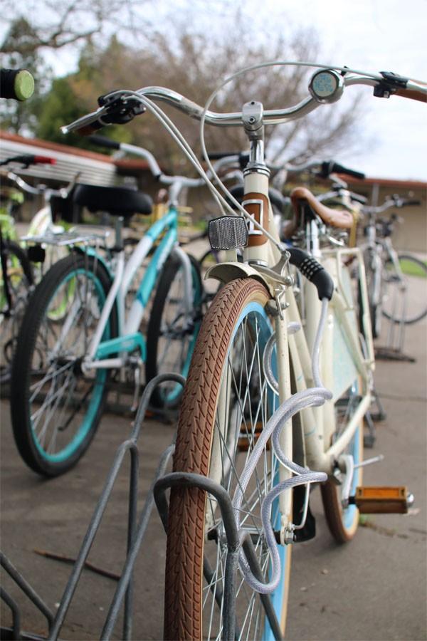 Photographer Maria Castillo captured a picture of a bicycle on campus, showing how students commute to school as well as the beauty of the bike.