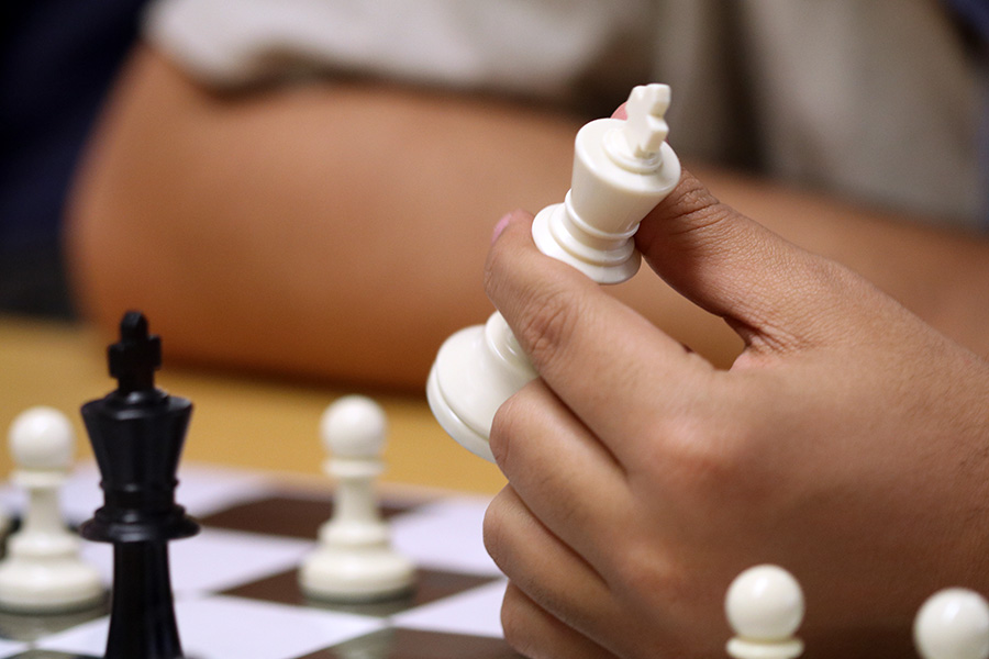 Chess tournament unifies students