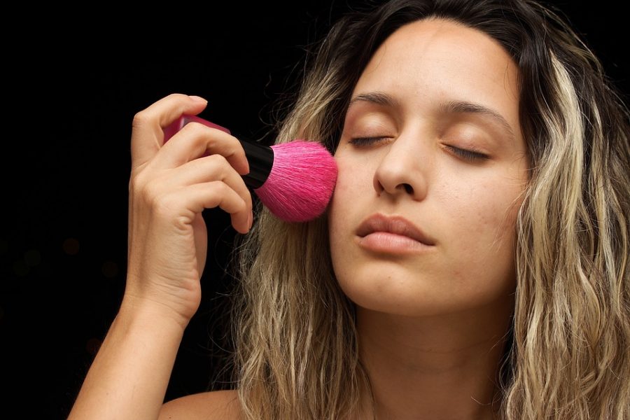 Sexist makeup app should not be bought