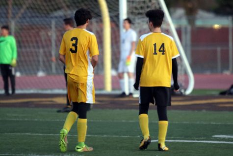 WEEKLY GALLERY: Boy’s Soccer’s White & Gold Game