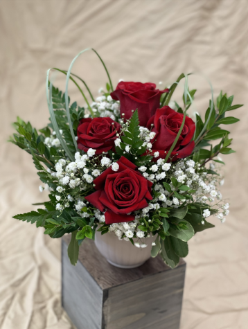 Stagg High School Floriculture Class - Valentines Day Special