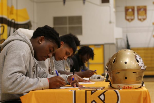 Stagg athletes sign to Simpson College football team